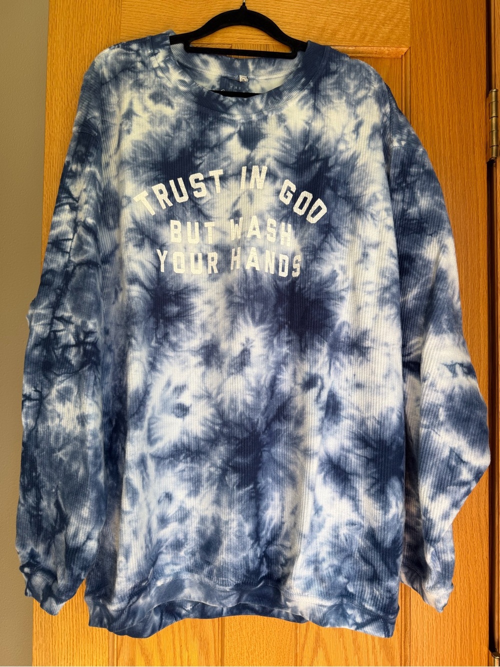 The Light Blonde Blue Tie Dye Corded Ribbed Crewneck Sweatshirt Women’s Size XL